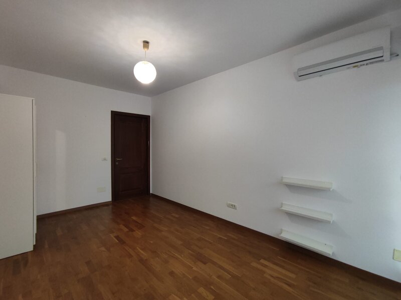 Tineretului Inchiriere apartament 3 camere decomandat, bloc nou,